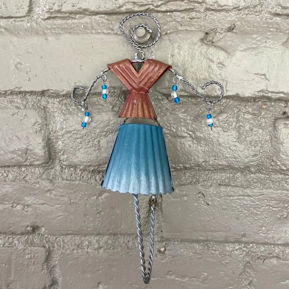Adorable Chic Metal Dress Hook for Robes, Clothes, Purses Etc